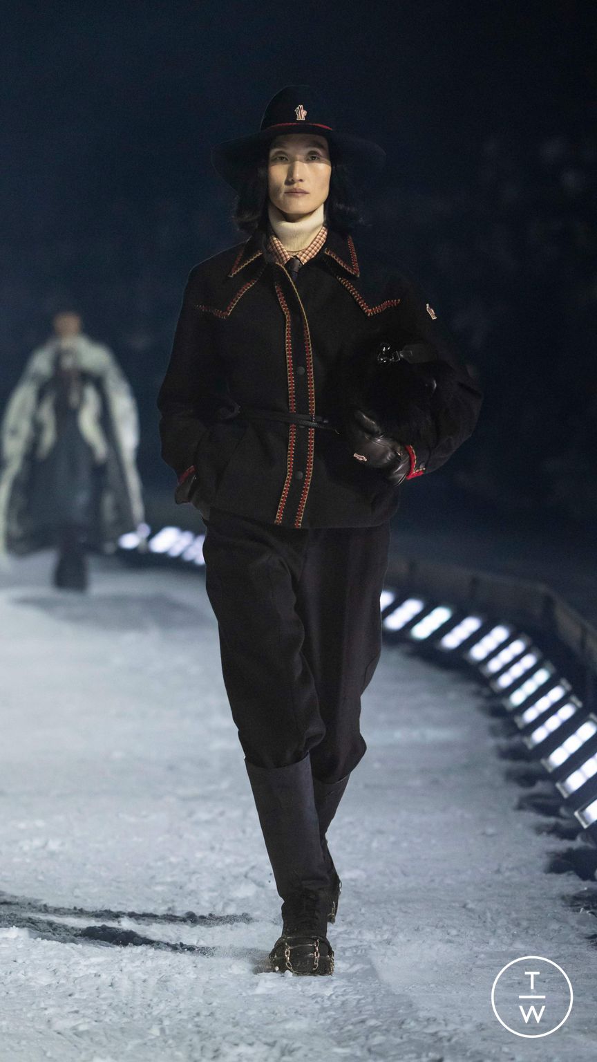 Fashion Week Milan Fall/Winter 2026 look 36 from the Moncler collection menswear