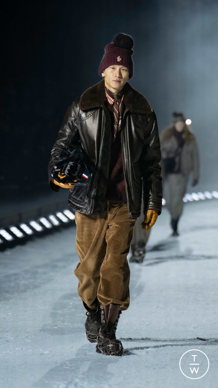 Fashion Week Milan Fall/Winter 2026 look 40 from the Moncler collection menswear
