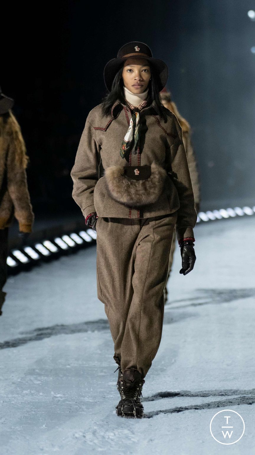 Fashion Week Milan Fall/Winter 2026 look 42 from the Moncler collection menswear