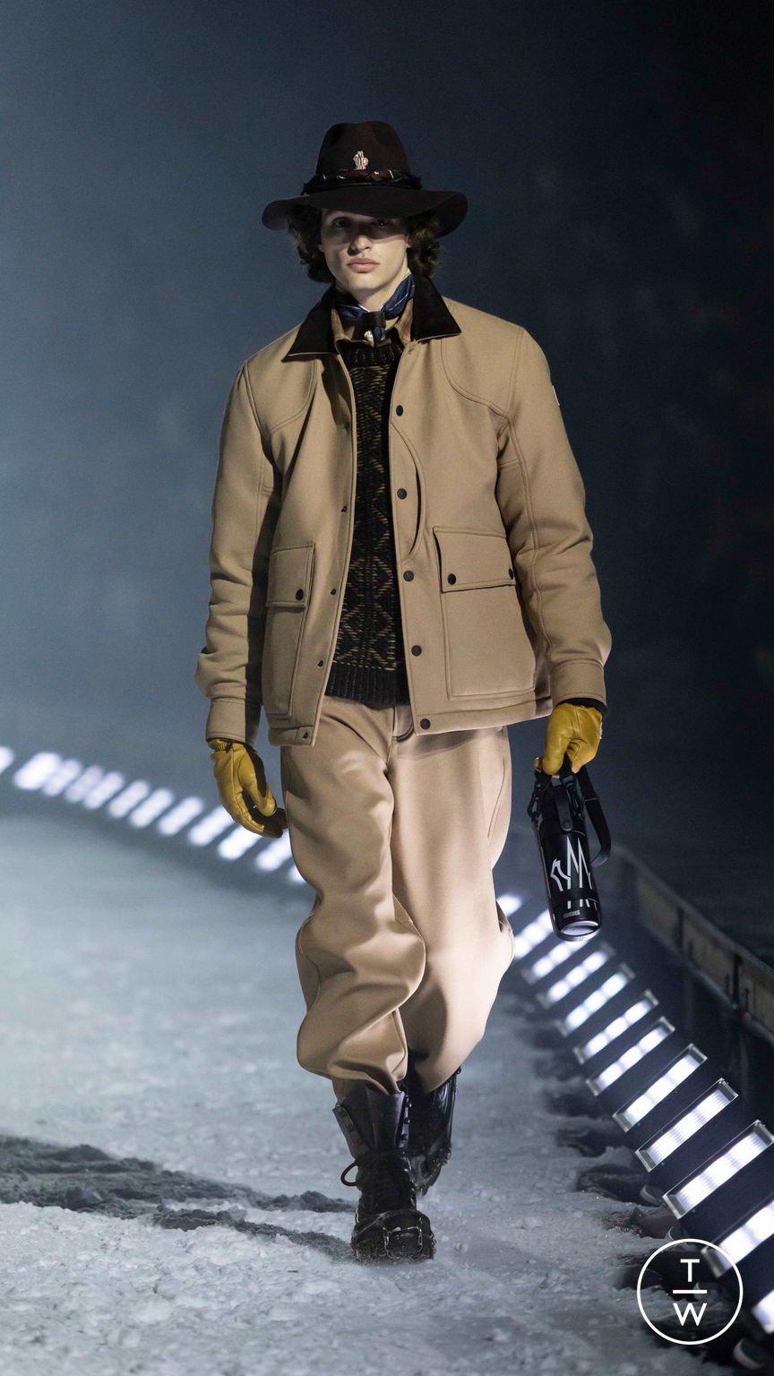 Fashion Week Milan Fall/Winter 2026 look 46 from the Moncler collection menswear