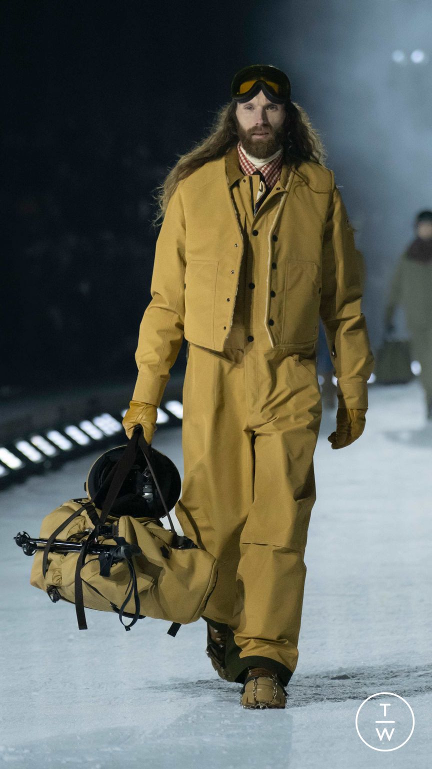 Fashion Week Milan Fall/Winter 2026 look 8 from the Moncler collection menswear