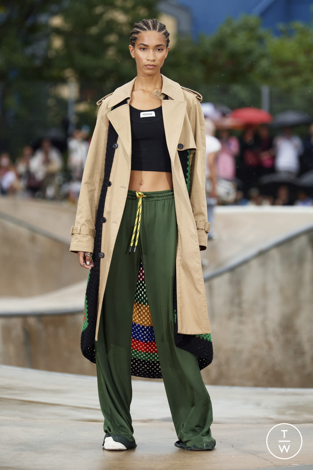 Fashion Week New York Resort 2022 look 1 de la collection Monse womenswear