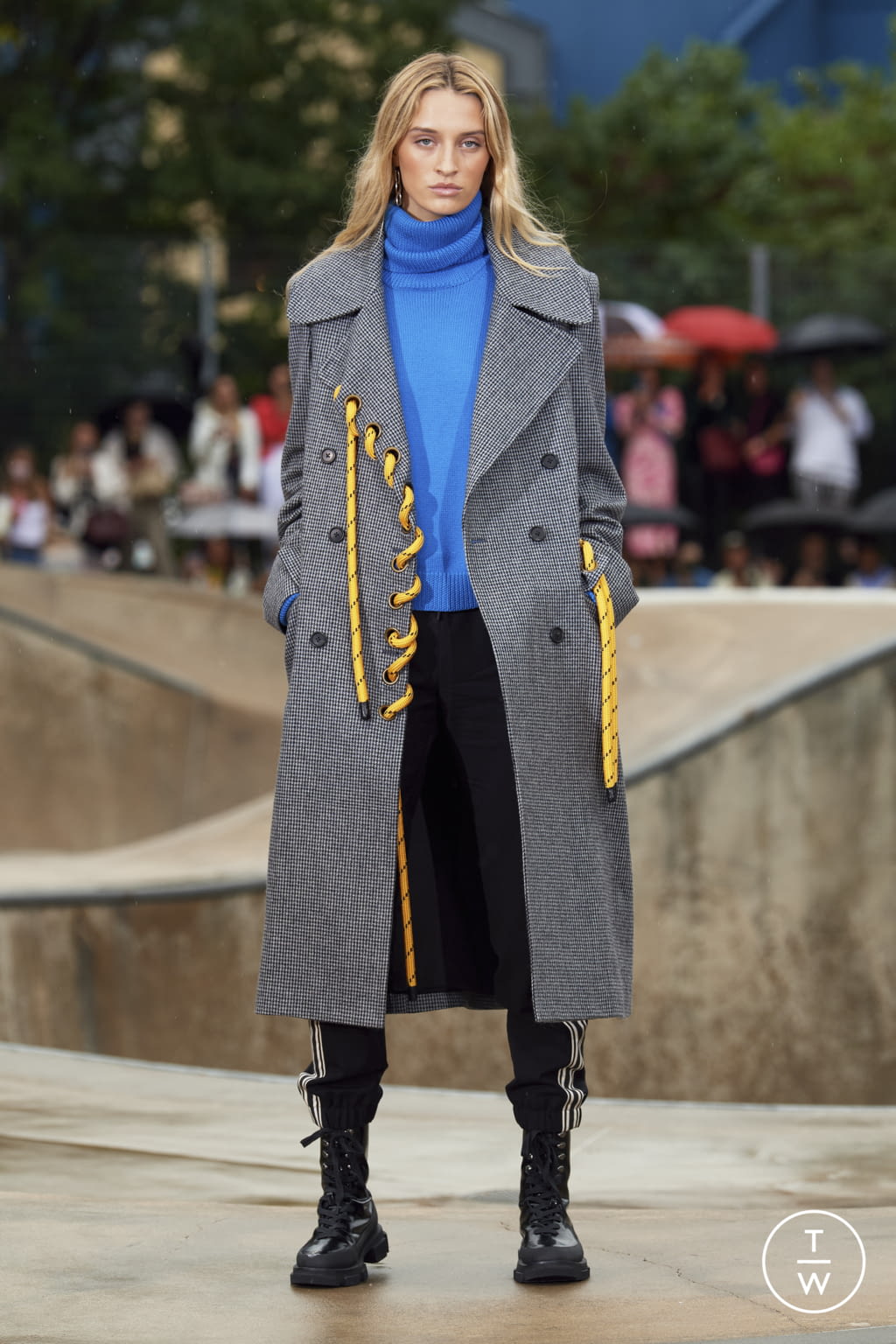 Fashion Week New York Resort 2022 look 10 from the Monse collection womenswear