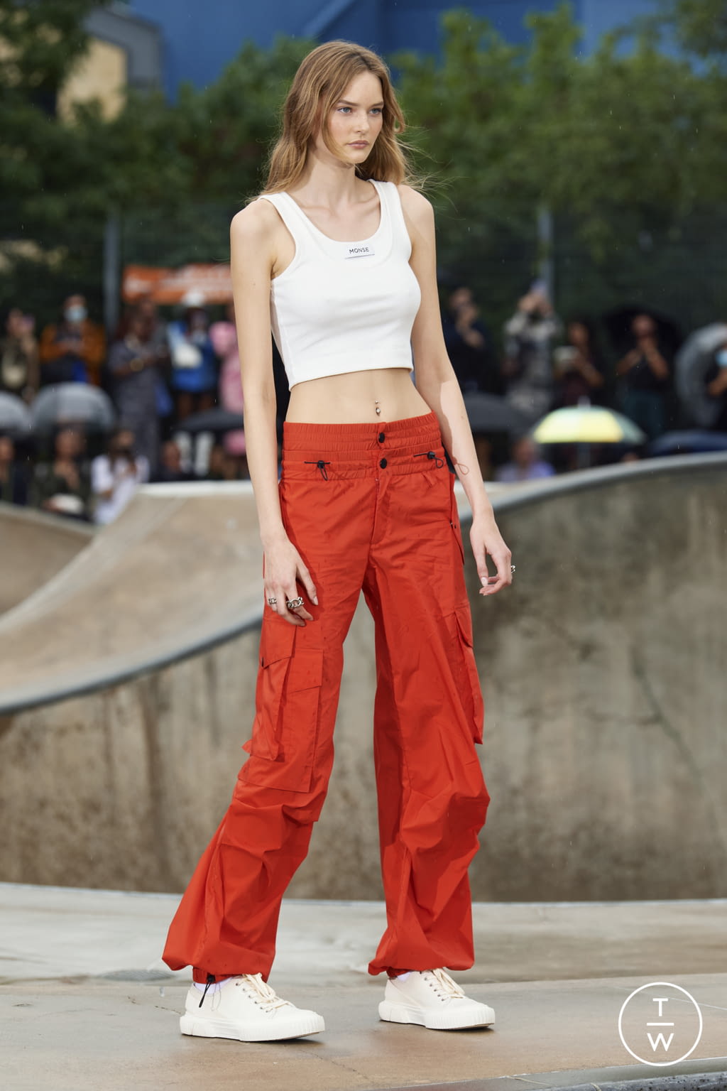 Fashion Week New York Resort 2022 look 17 de la collection Monse womenswear