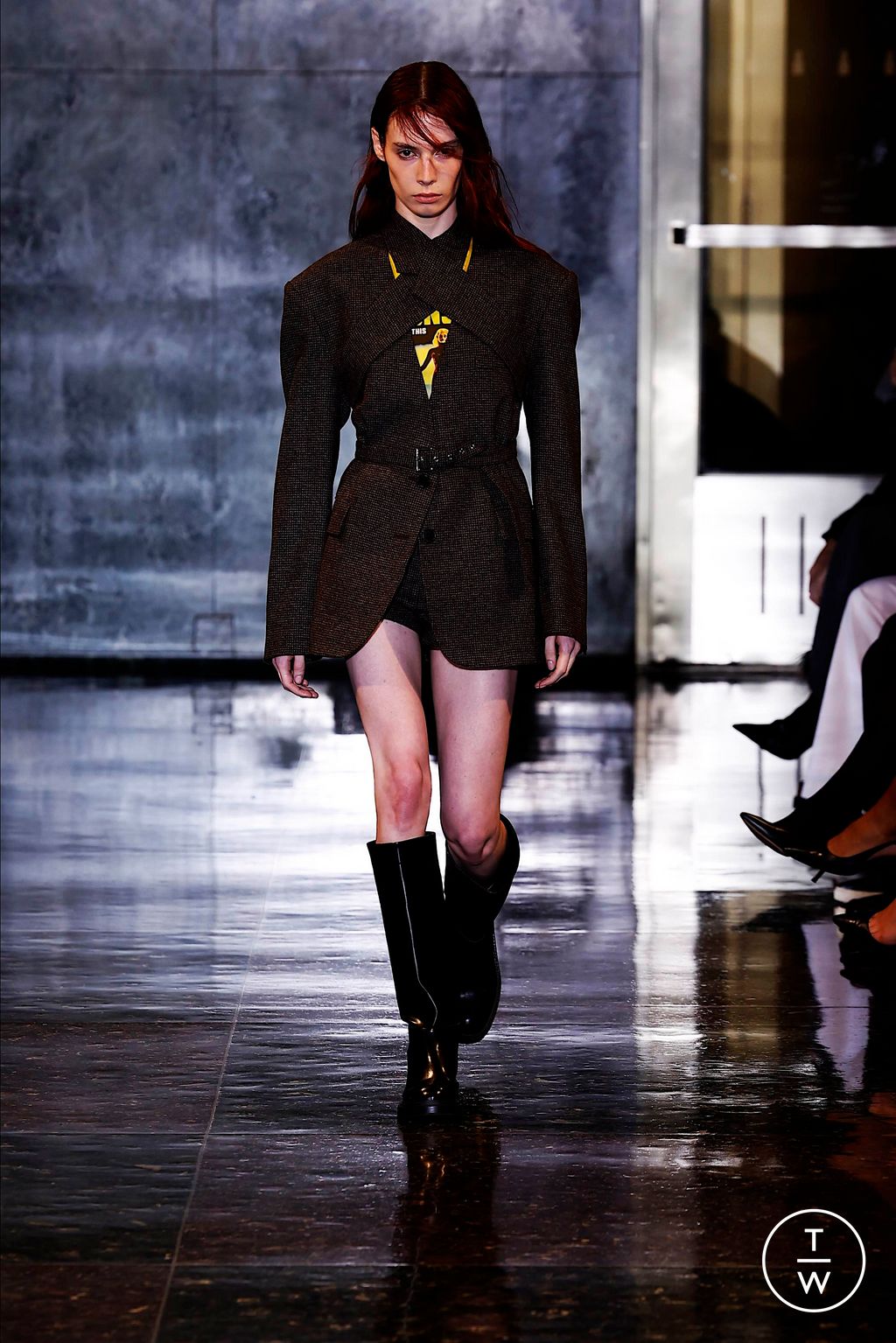 Fashion Week New York Fall/Winter 2024 look 1 de la collection Monse womenswear