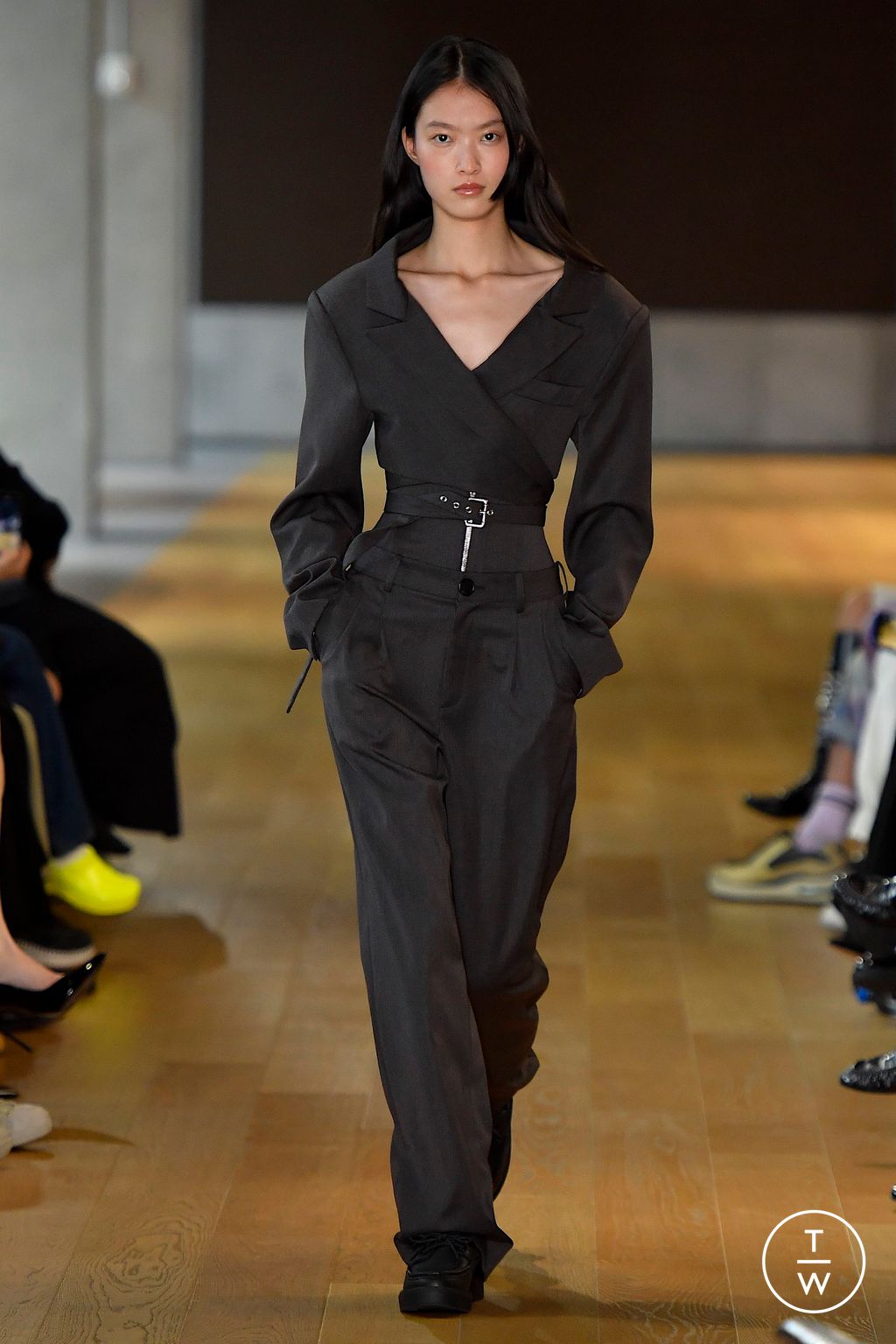 Fashion Week New York Spring/Summer 2025 look 14 from the Monse collection 女装