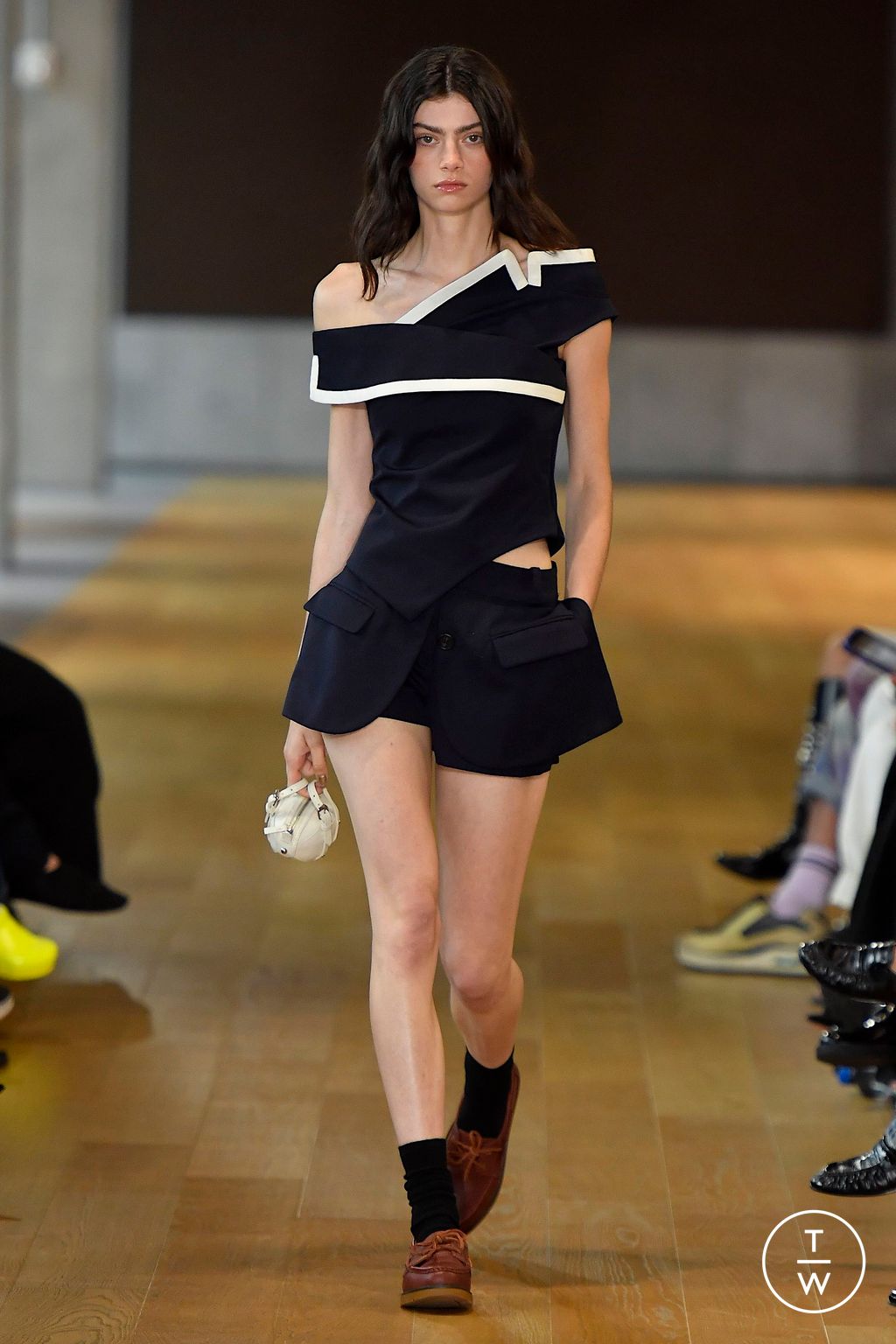 Fashion Week New York Spring/Summer 2025 look 20 from the Monse collection womenswear