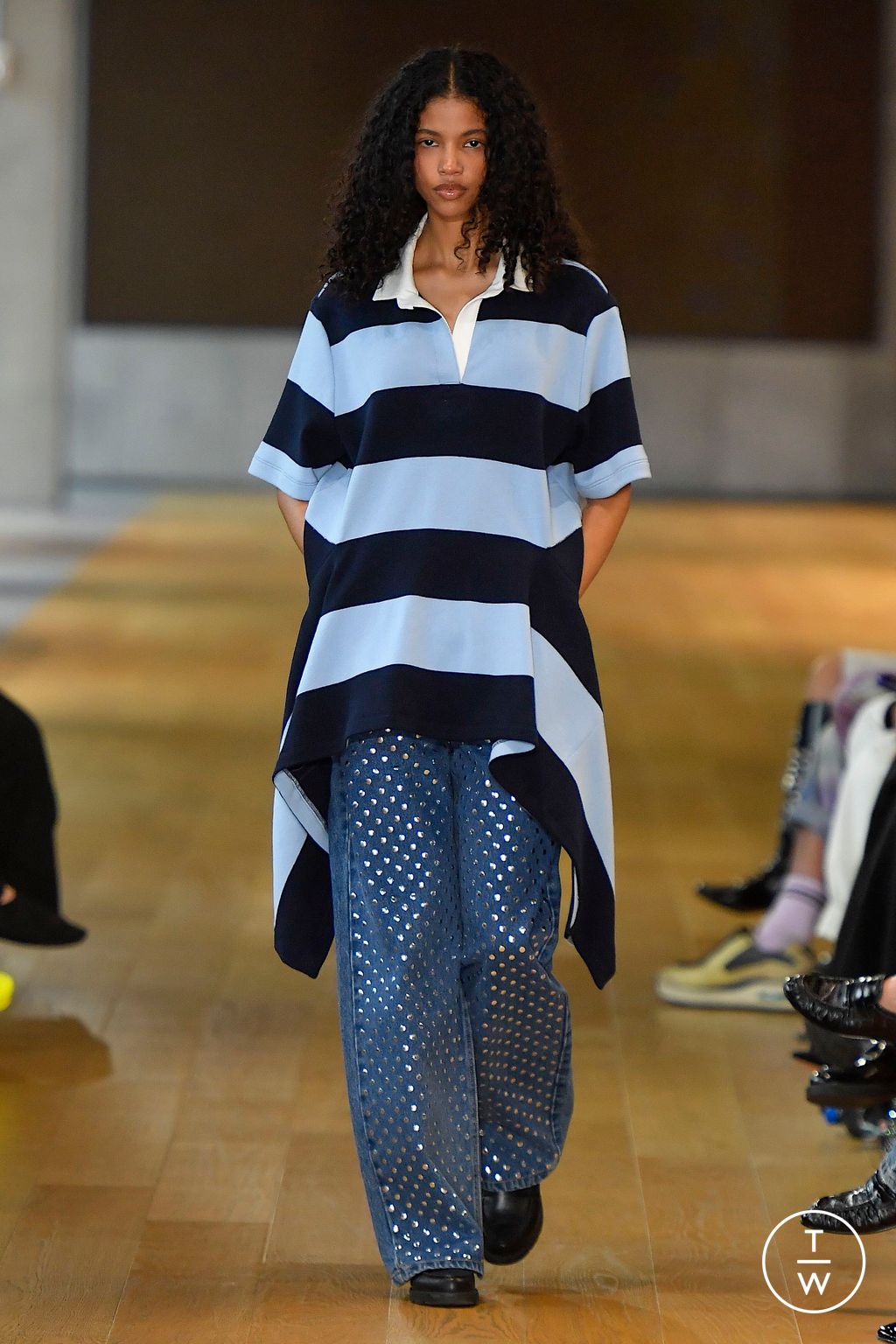 Fashion Week New York Spring-Summer 2025 look 21 from the Monse collection 女装