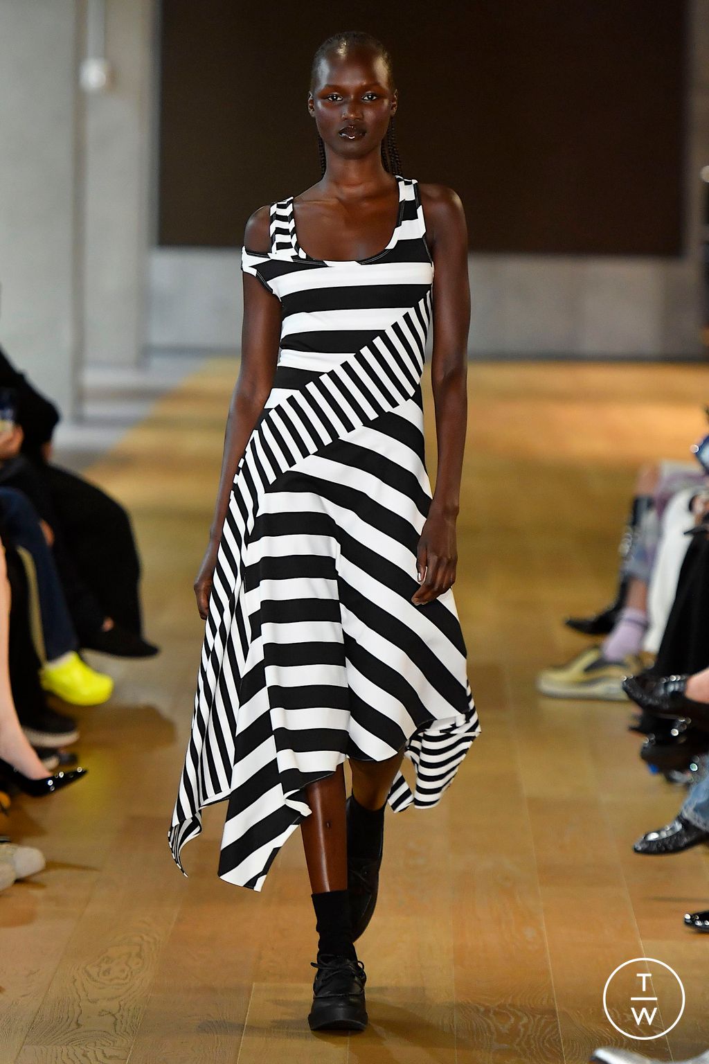 Fashion Week New York Spring-Summer 2025 look 22 from the Monse collection womenswear