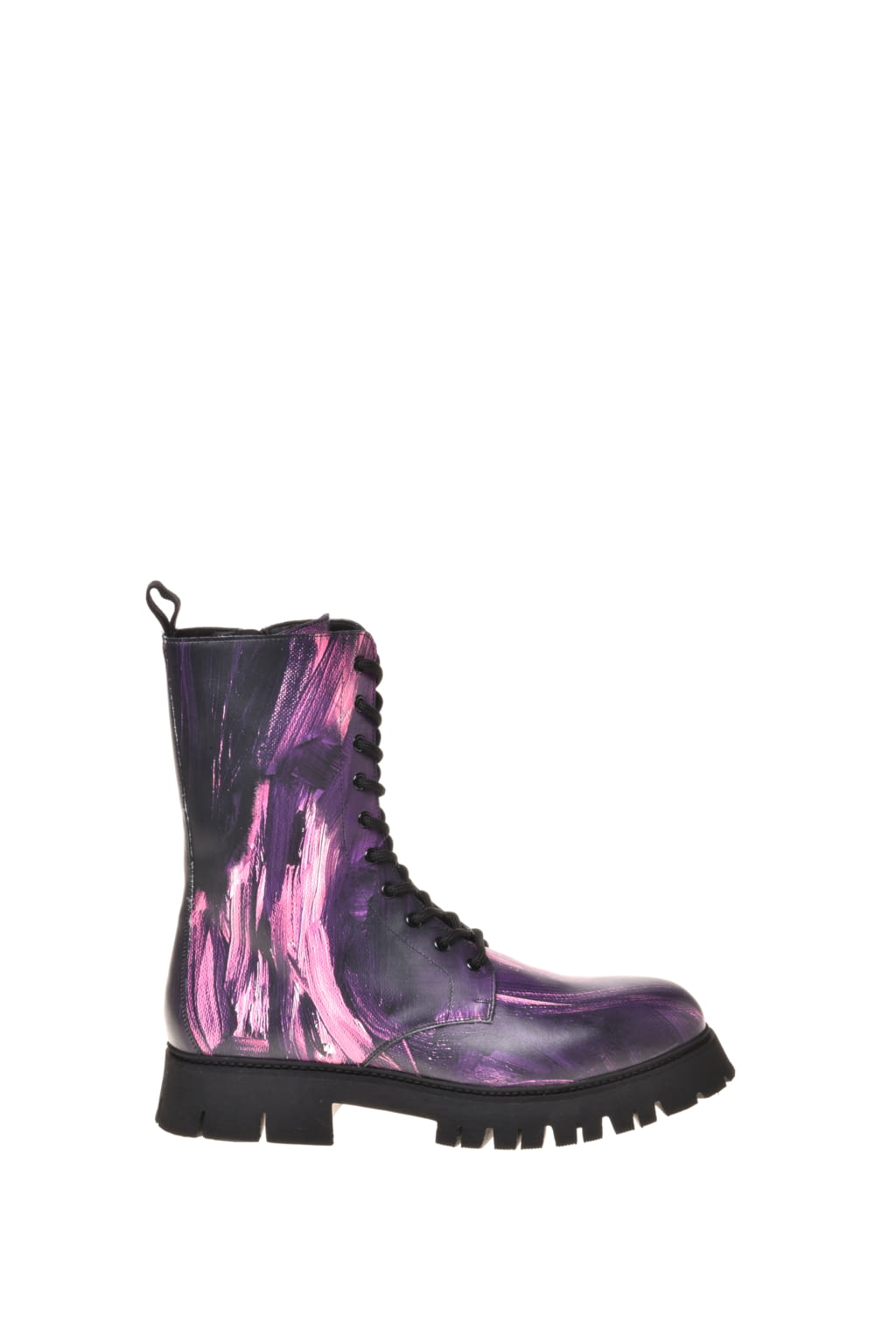 Fashion Week Milan Fall/Winter 2021 look 66 from the Moschino collection 男装配饰