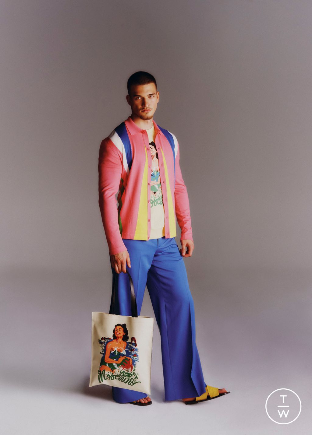 Fashion Week Milan Resort 2023 look 10 from the Moschino collection menswear