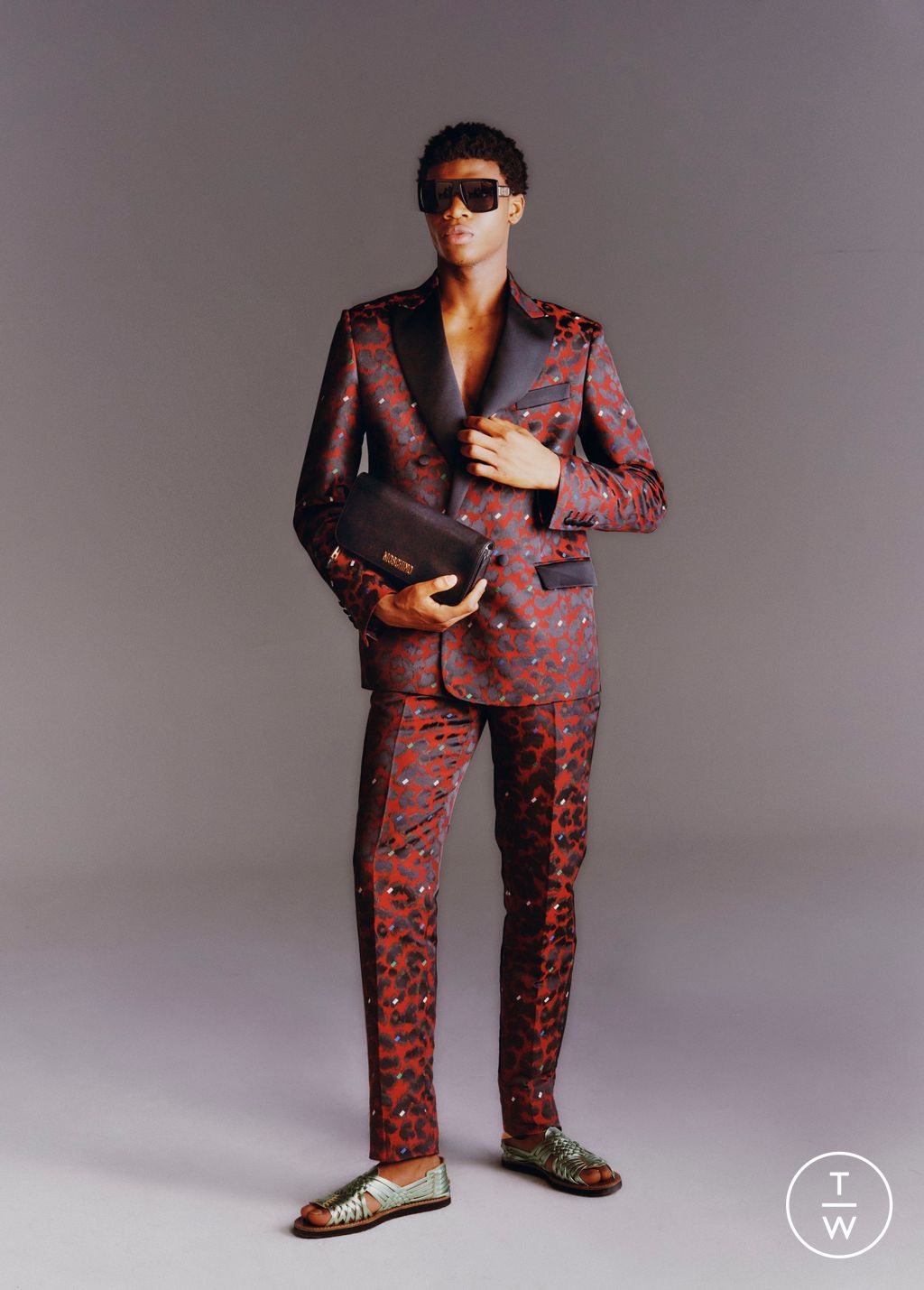 Fashion Week Milan Resort 2023 look 41 from the Moschino collection 男装