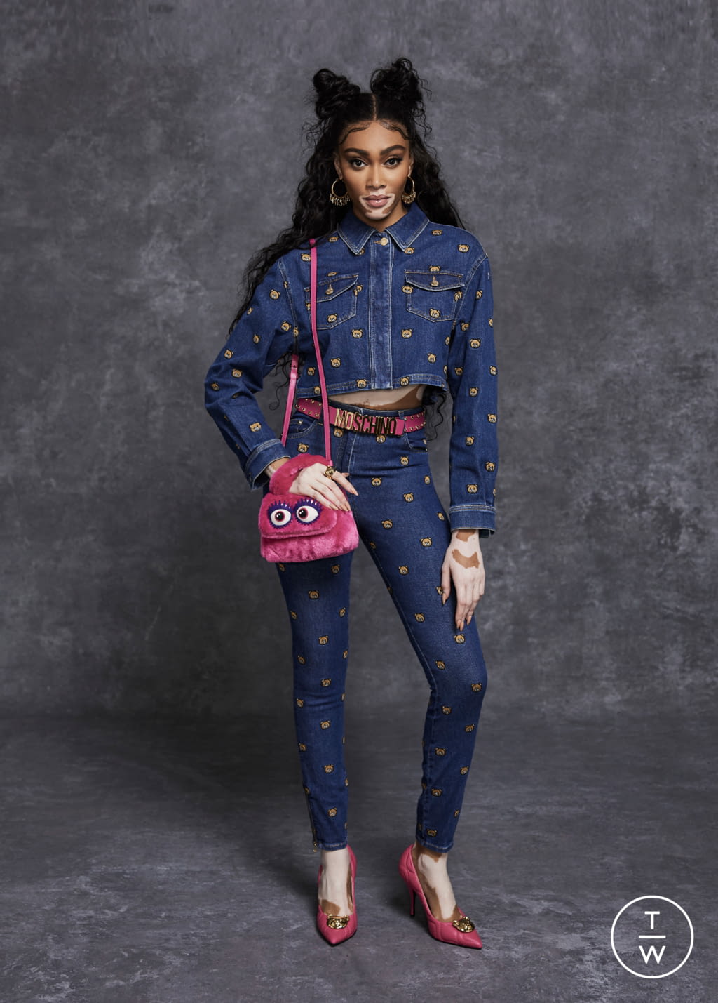 Fashion Week Milan Pre-Fall 2021 look 33 from the Moschino collection womenswear