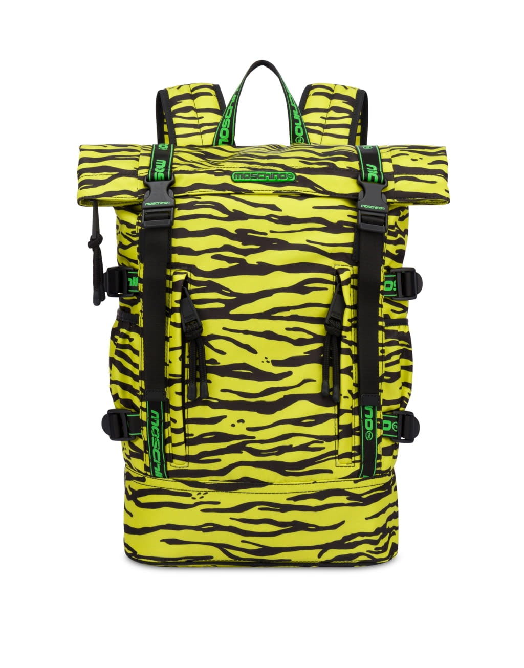 Fashion Week Milan Resort 2022 look 7 from the Moschino collection menswear accessories