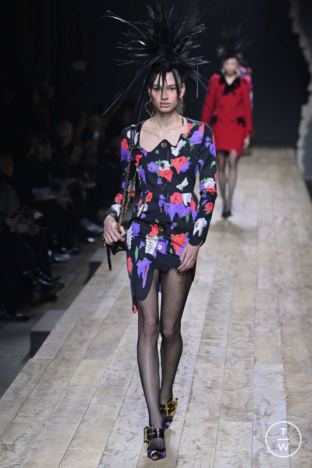 Fashion Week Milan Fall/Winter 2023 look 13 de la collection Moschino womenswear