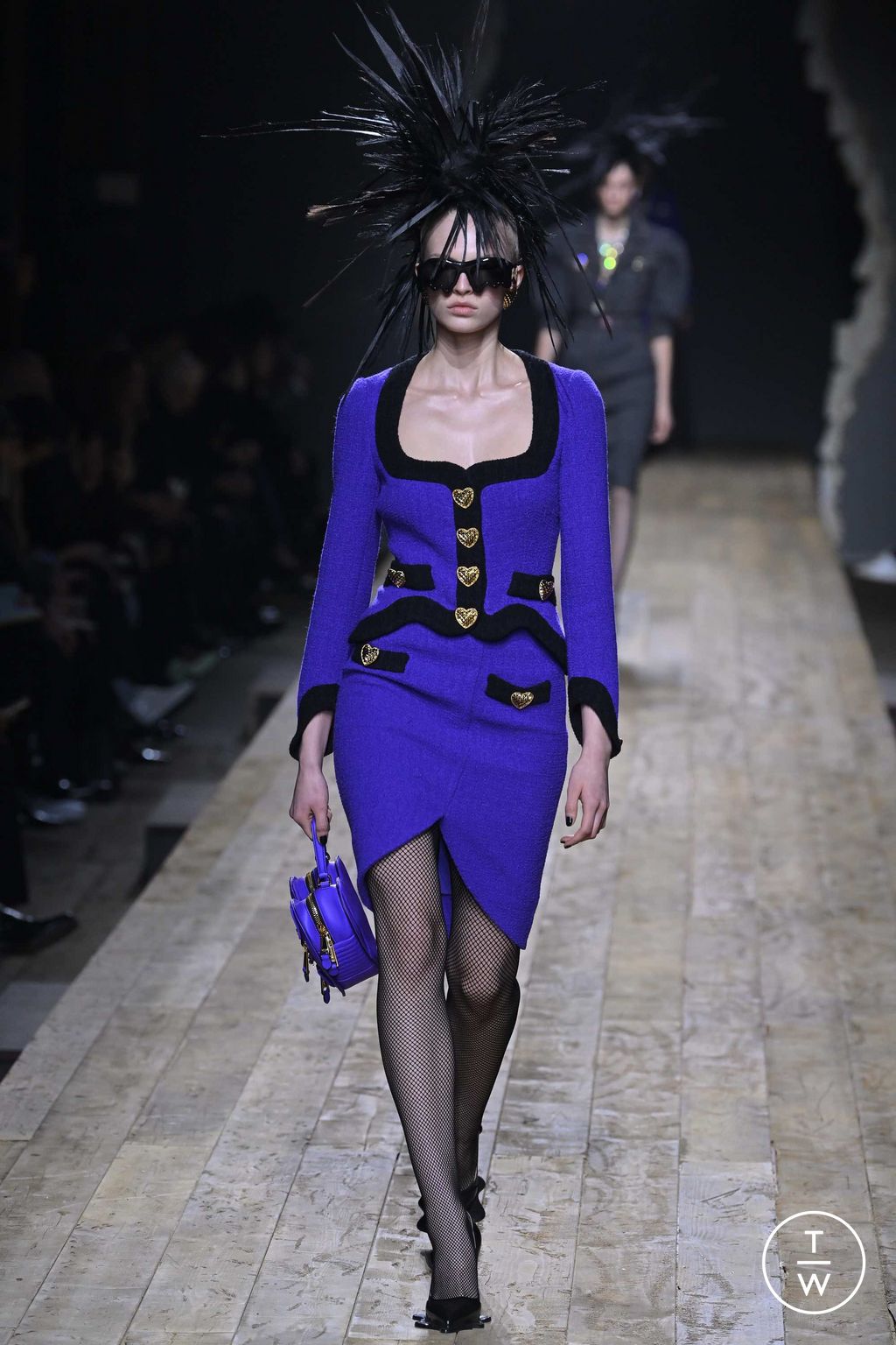 Fashion Week Milan Fall/Winter 2023 look 19 from the Moschino collection womenswear