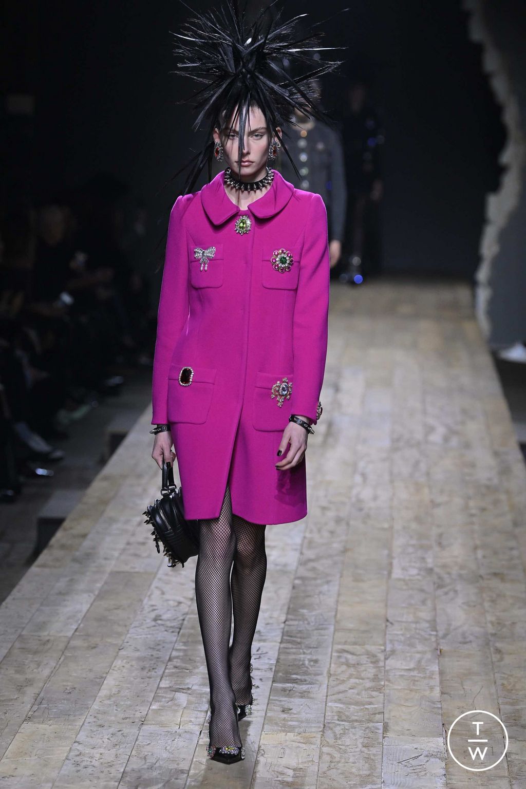 Fashion Week Milan Fall/Winter 2023 look 23 from the Moschino collection womenswear