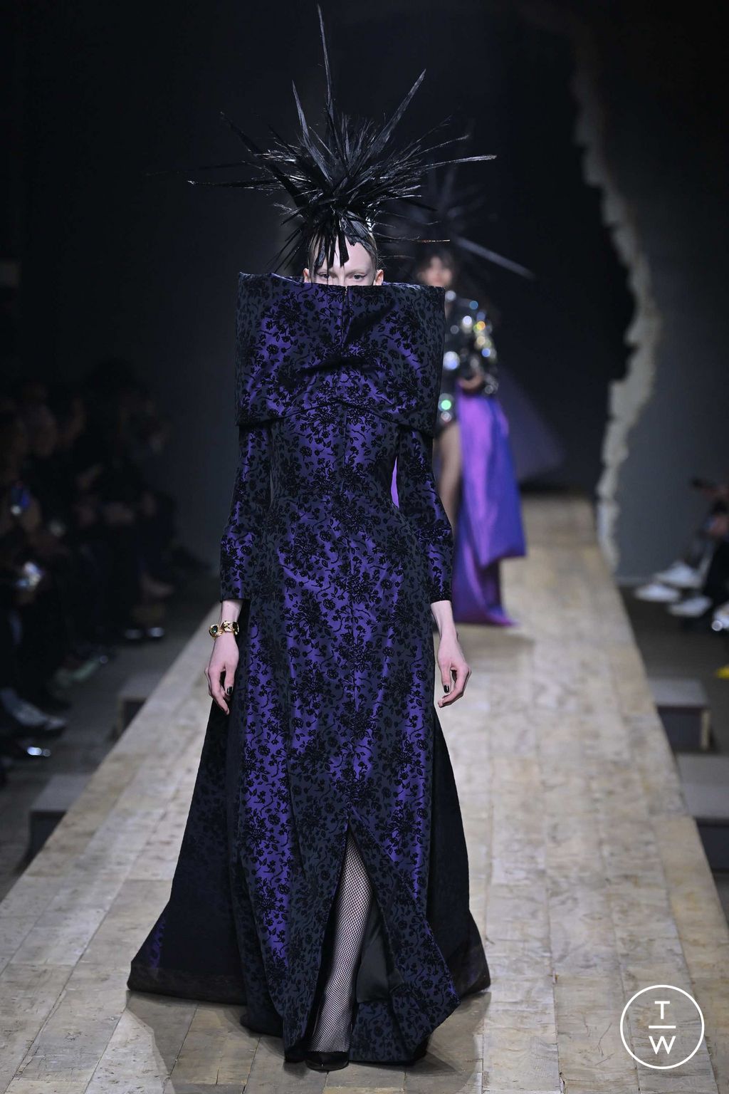 Fashion Week Milan Fall/Winter 2023 look 33 de la collection Moschino womenswear