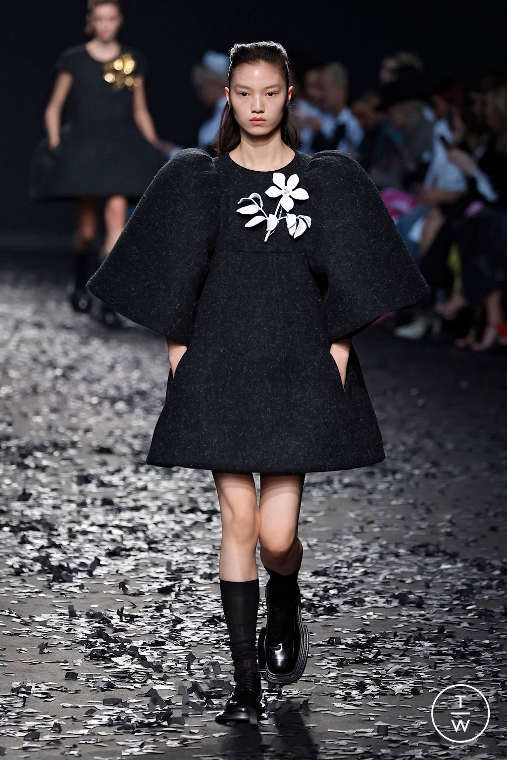 Fashion Week Milan Fall/Winter 2025 look 6 from the Moschino collection womenswear