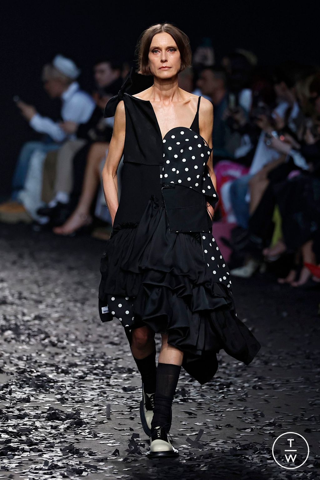 Fashion Week Milan Fall/Winter 2025 look 10 from the Moschino collection womenswear