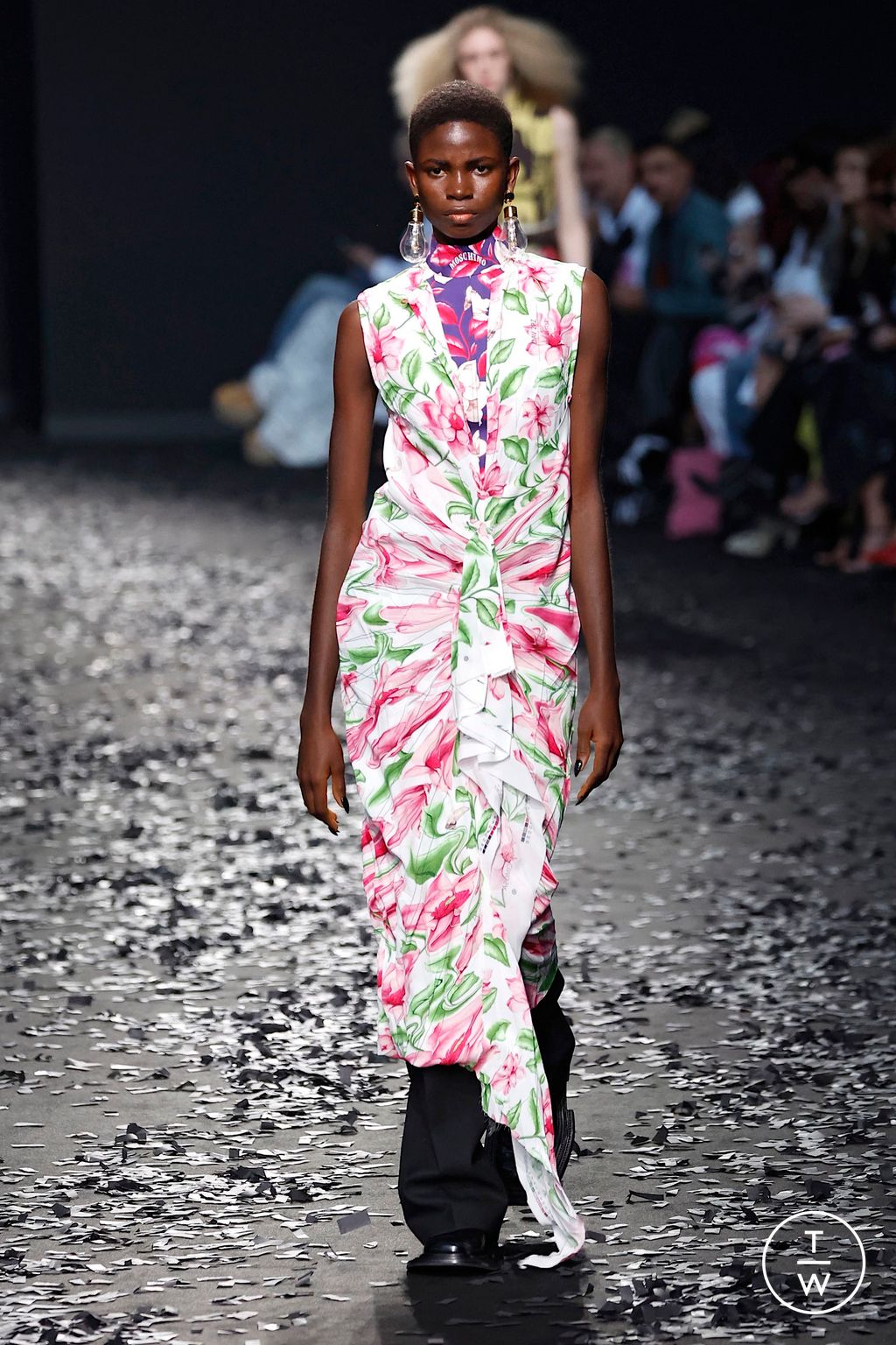 Fashion Week Milan Fall/Winter 2025 look 23 from the Moschino collection womenswear