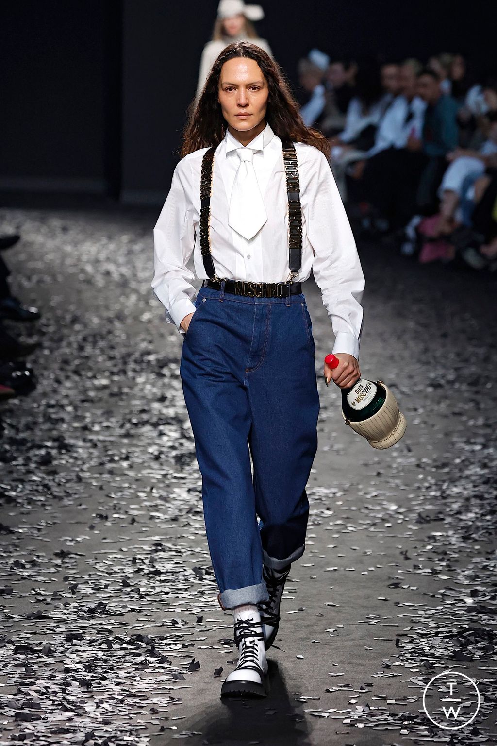 Fashion Week Milan Fall/Winter 2025 look 37 from the Moschino collection womenswear