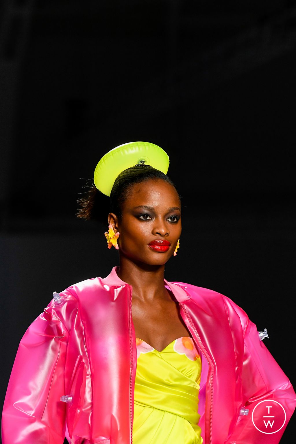 Fashion Week Milan Spring/Summer 2023 look 37 from the Moschino collection womenswear accessories