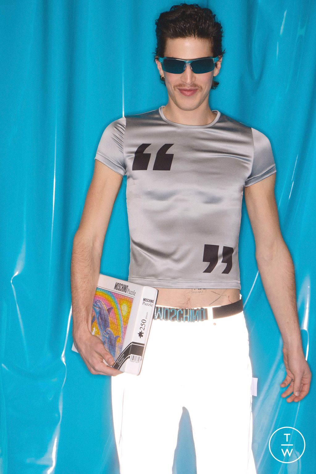 Fashion Week Milan Fall/Winter 2026 look 23 from the Moschino collection menswear