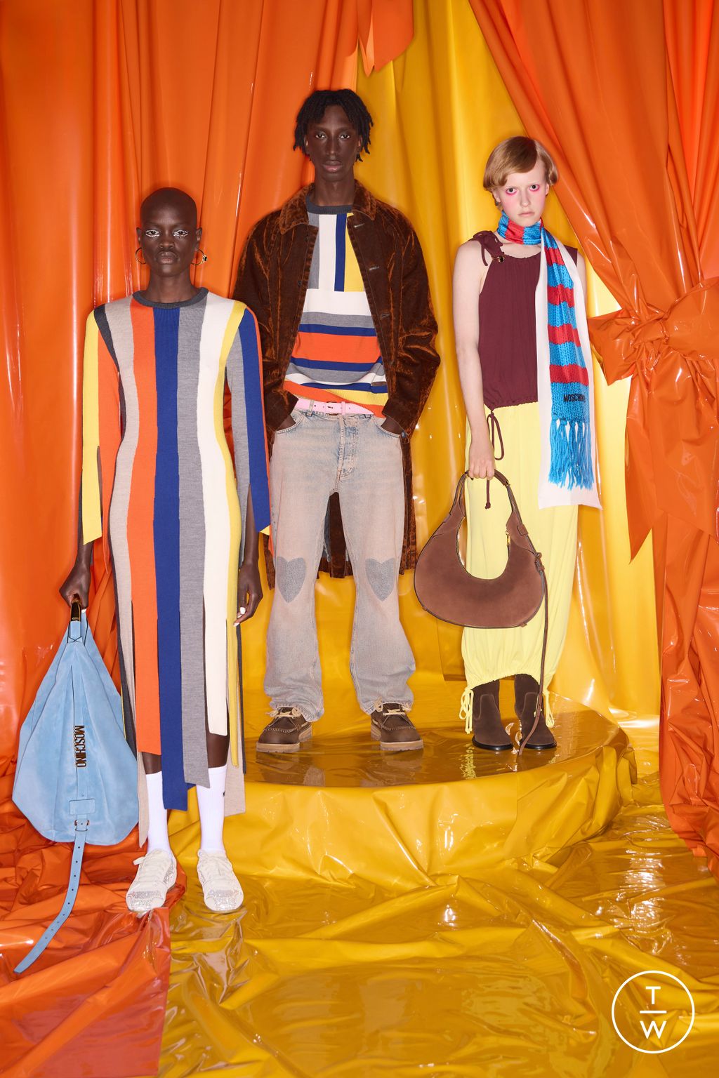 Fashion Week Milan Fall/Winter 2026 look 24 from the Moschino collection menswear