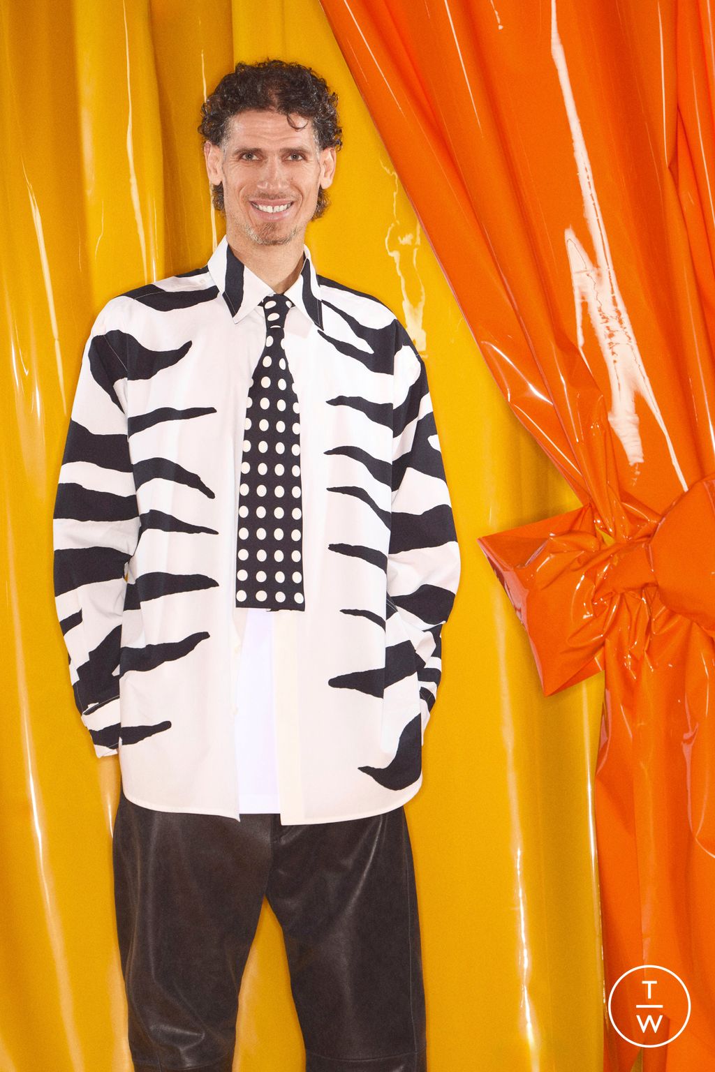 Fashion Week Milan Fall/Winter 2026 look 7 from the Moschino collection menswear