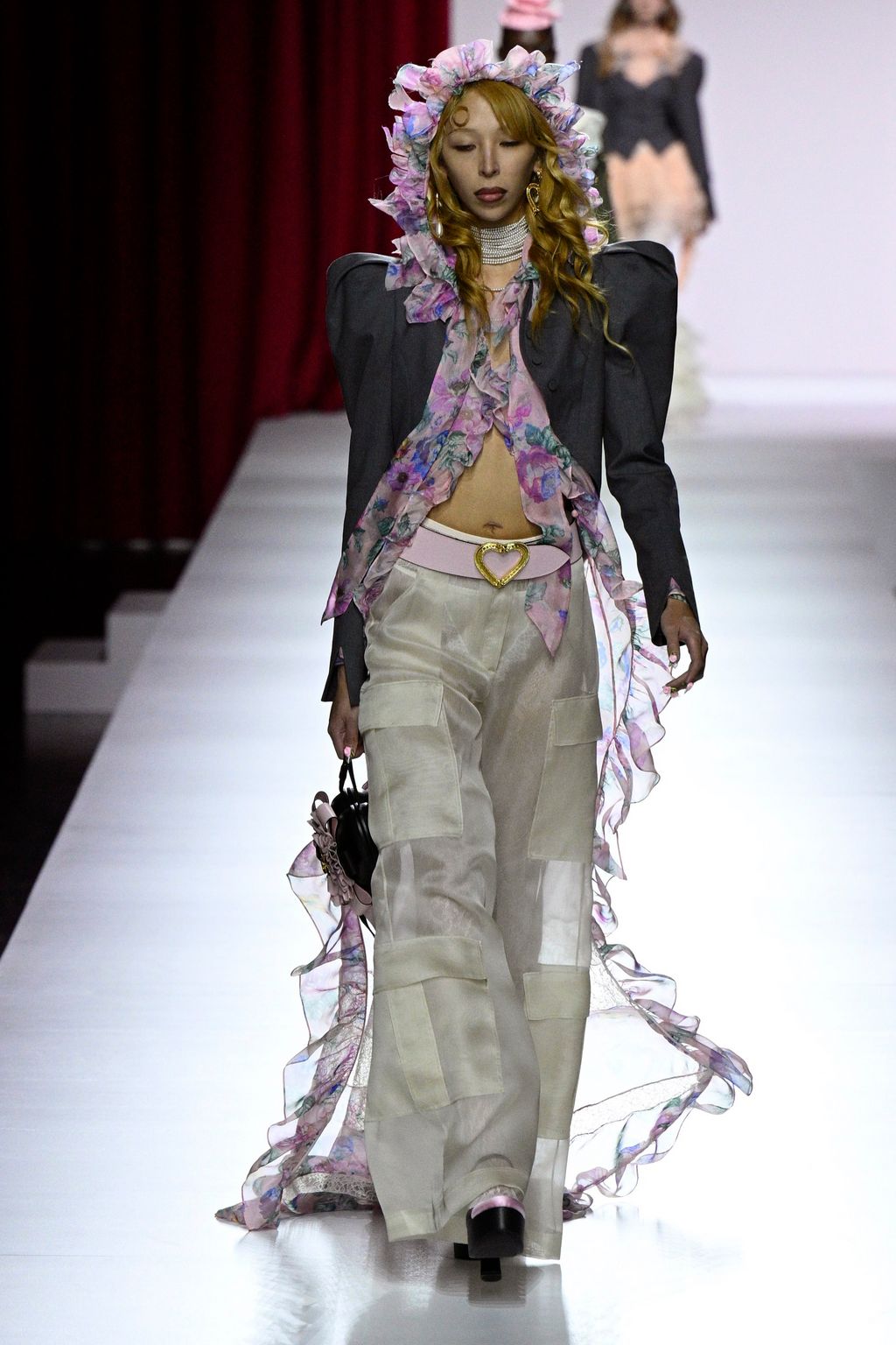Fashion Week Milan Spring/Summer 2024 look 22 de la collection Moschino womenswear