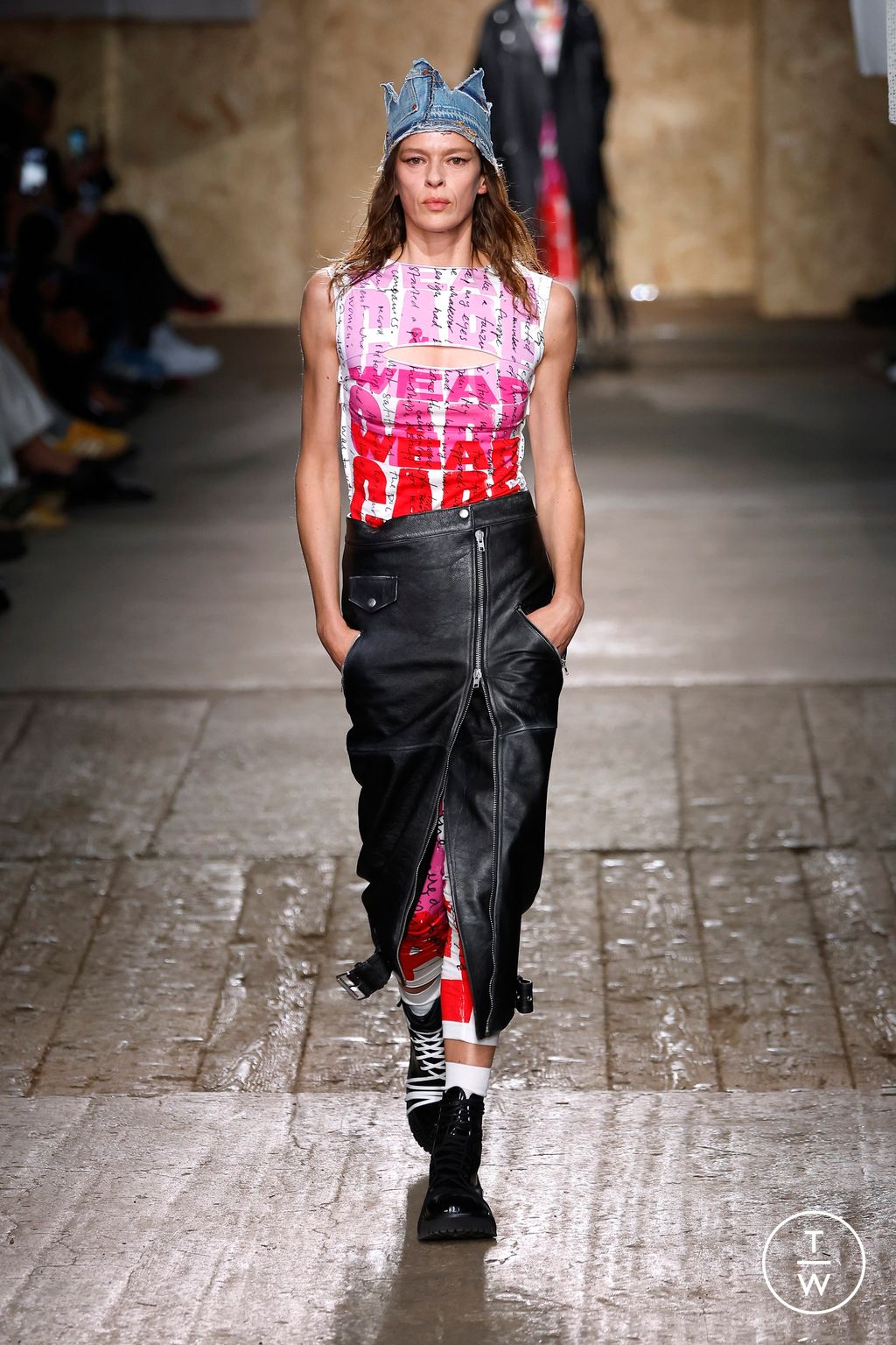 Fashion Week Milan Spring/Summer 2025 look 12 from the Moschino collection womenswear