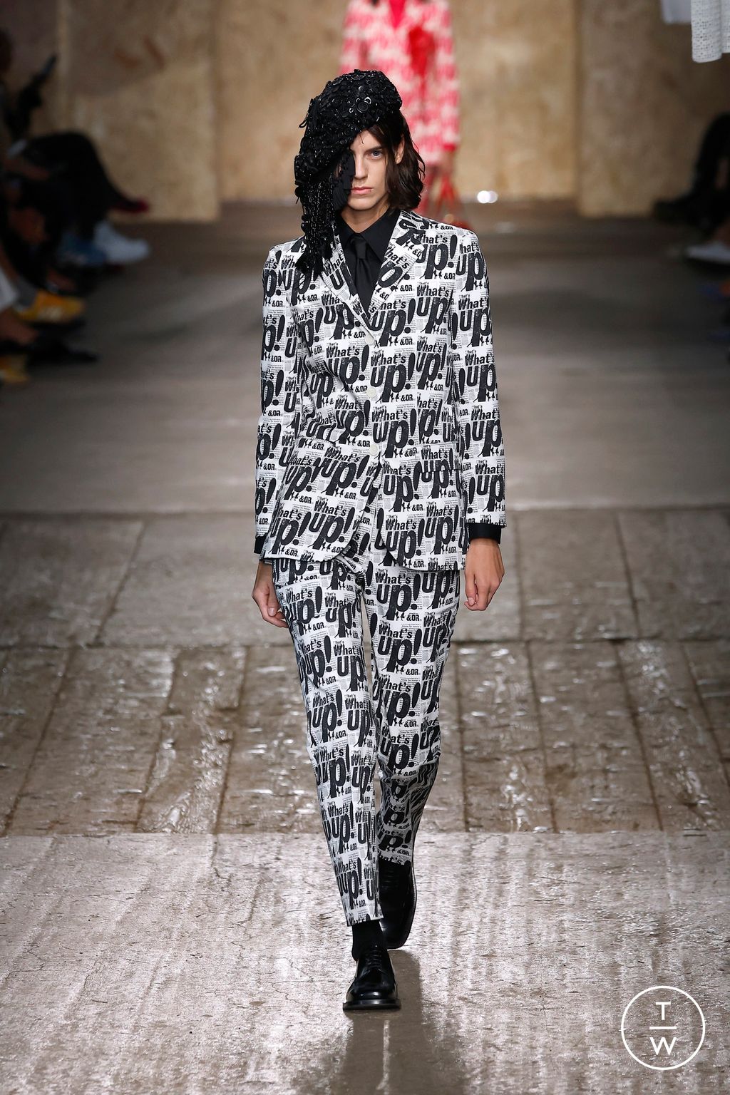 Fashion Week Milan Spring/Summer 2025 look 15 from the Moschino collection womenswear