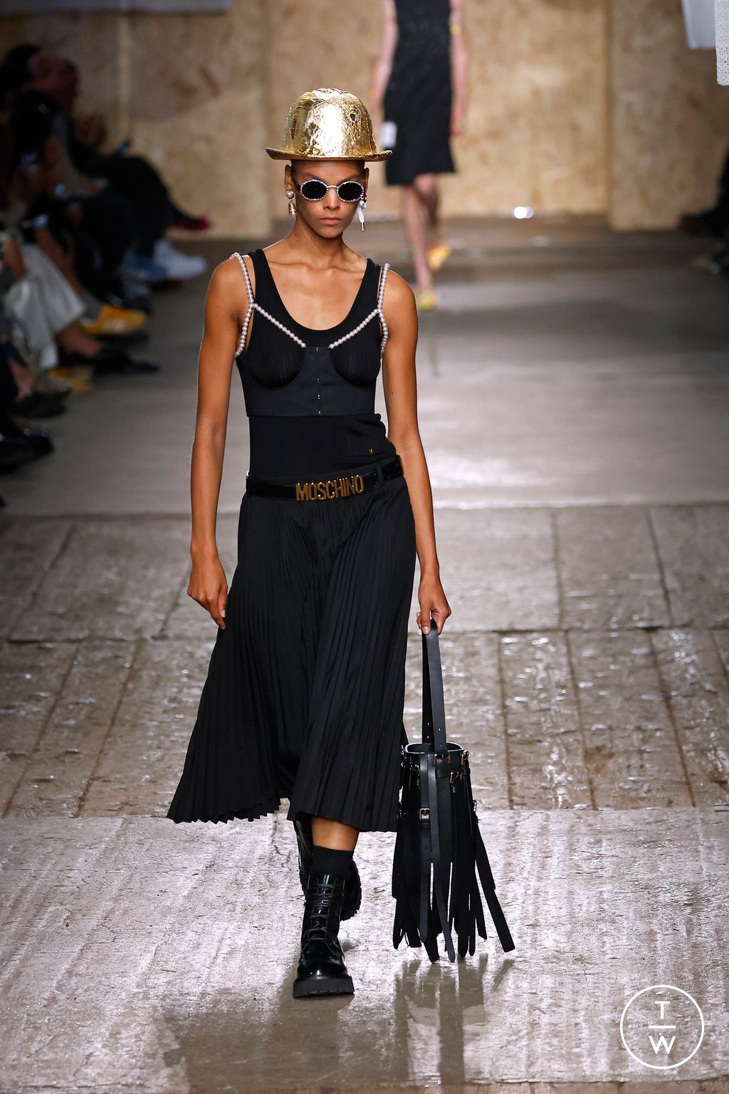 Fashion Week Milan Spring/Summer 2025 look 23 from the Moschino collection womenswear