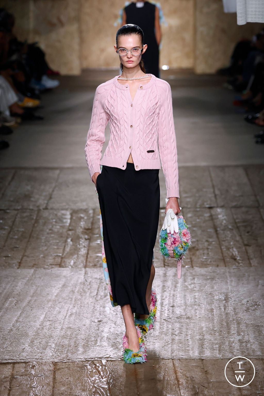 Fashion Week Milan Spring/Summer 2025 look 42 from the Moschino collection womenswear