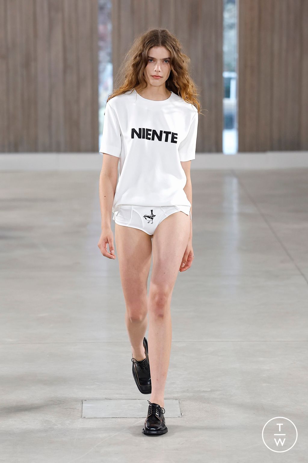 Fashion Week Milan Spring/Summer 2026 look 5 de la collection Moschino womenswear