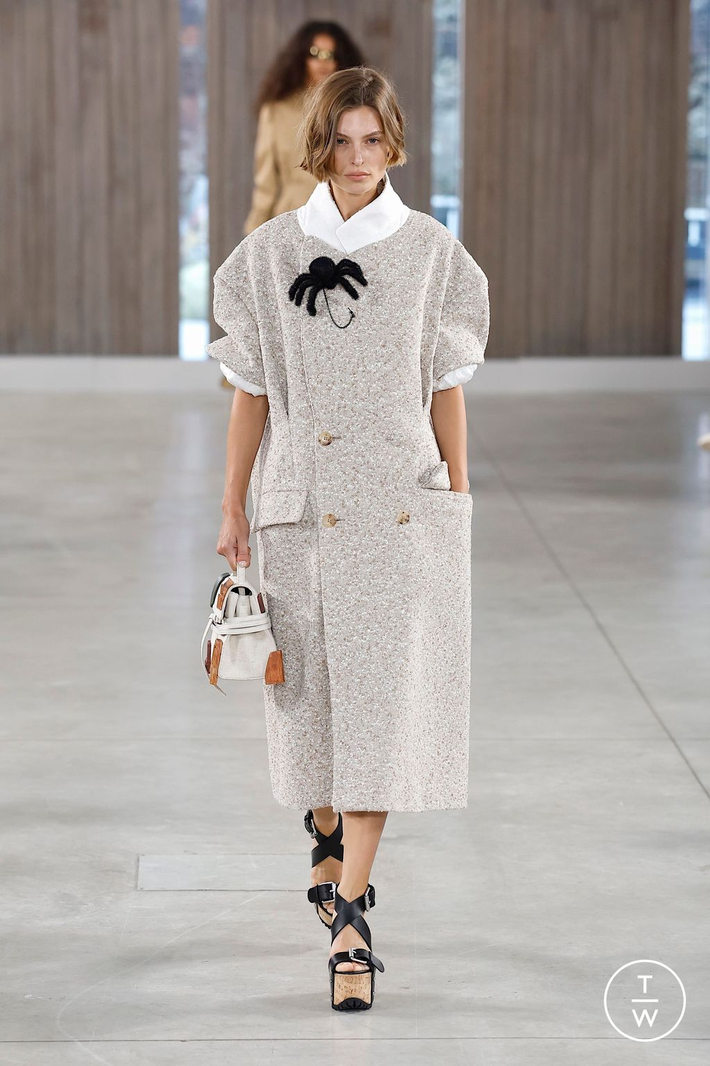 Fashion Week Milan Spring/Summer 2026 look 13 de la collection Moschino womenswear