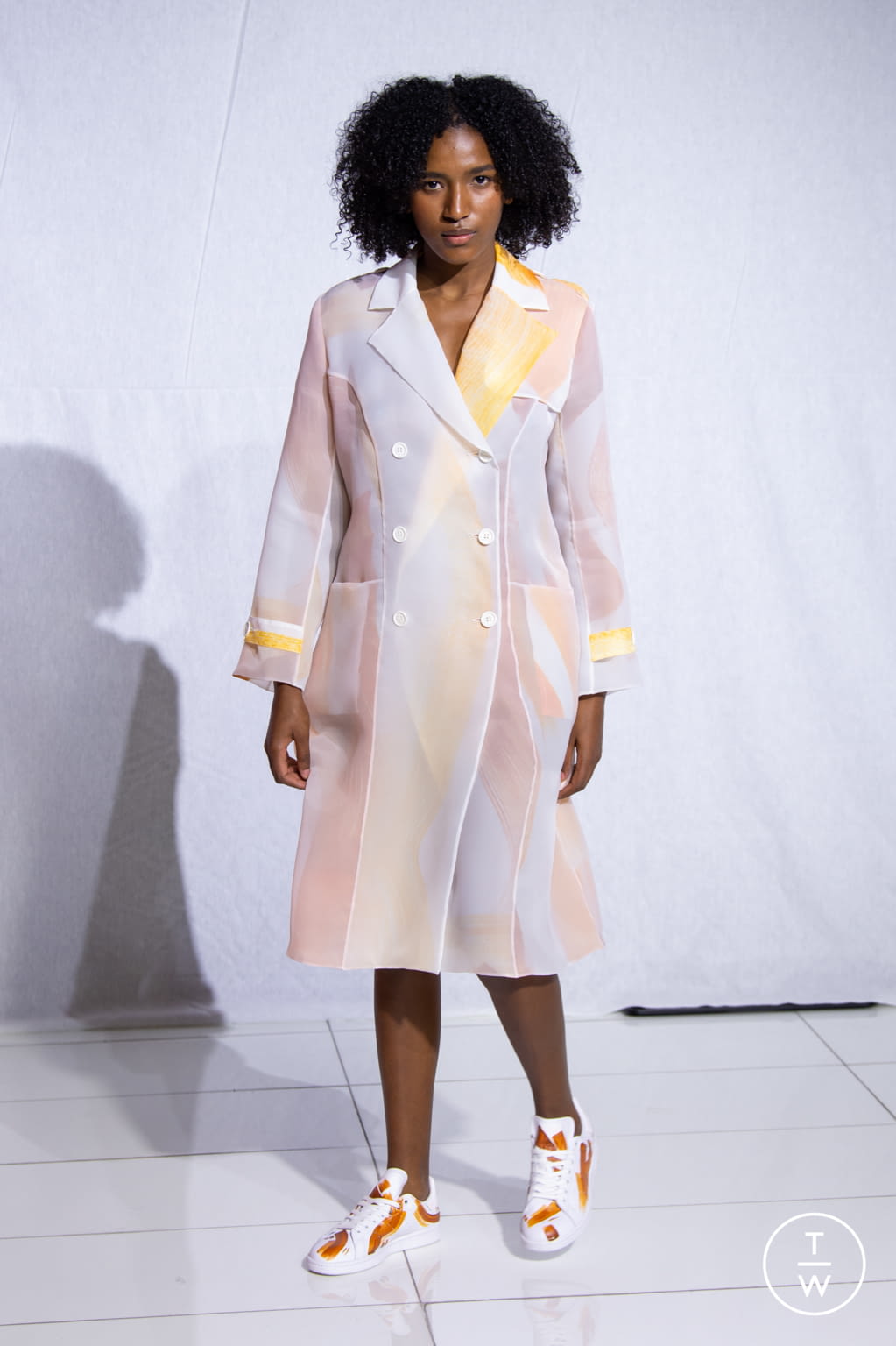 Fashion Week Paris Spring/Summer 2021 look 4 from the Mossi collection womenswear