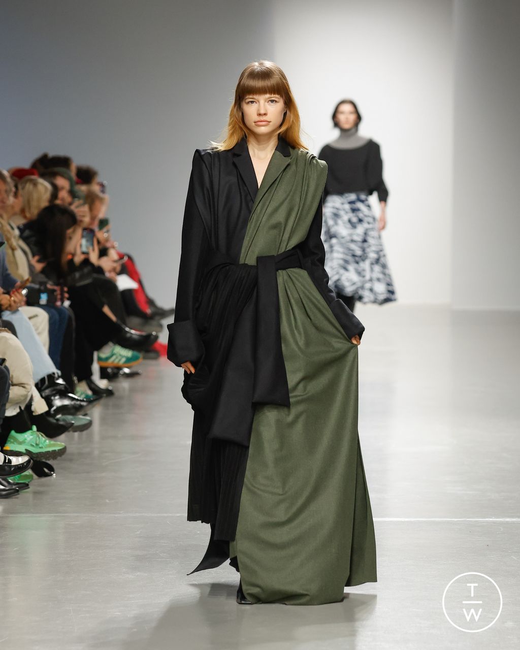 Fashion Week Paris Fall/Winter 2024 look 25 de la collection Mossi womenswear