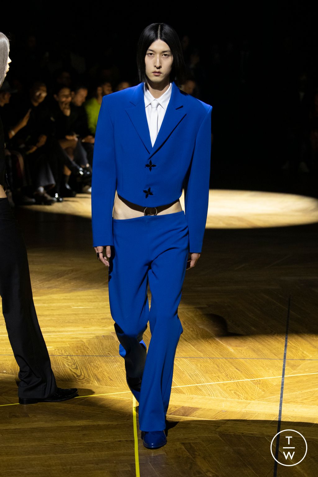 Fashion Week Paris Spring/Summer 2023 look 9 from the MOWALOLA collection menswear