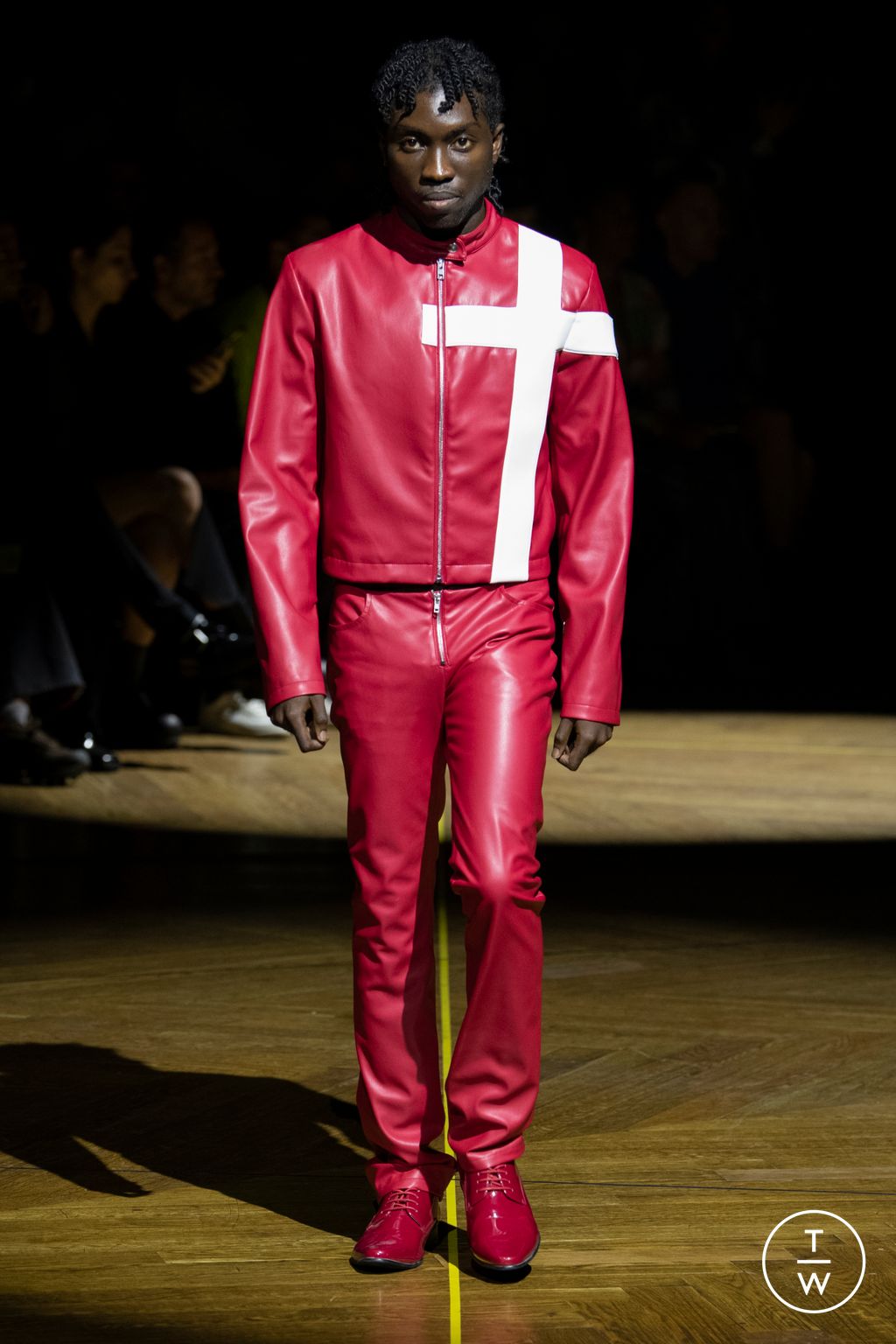 Fashion Week Paris Spring/Summer 2023 look 23 from the MOWALOLA collection menswear