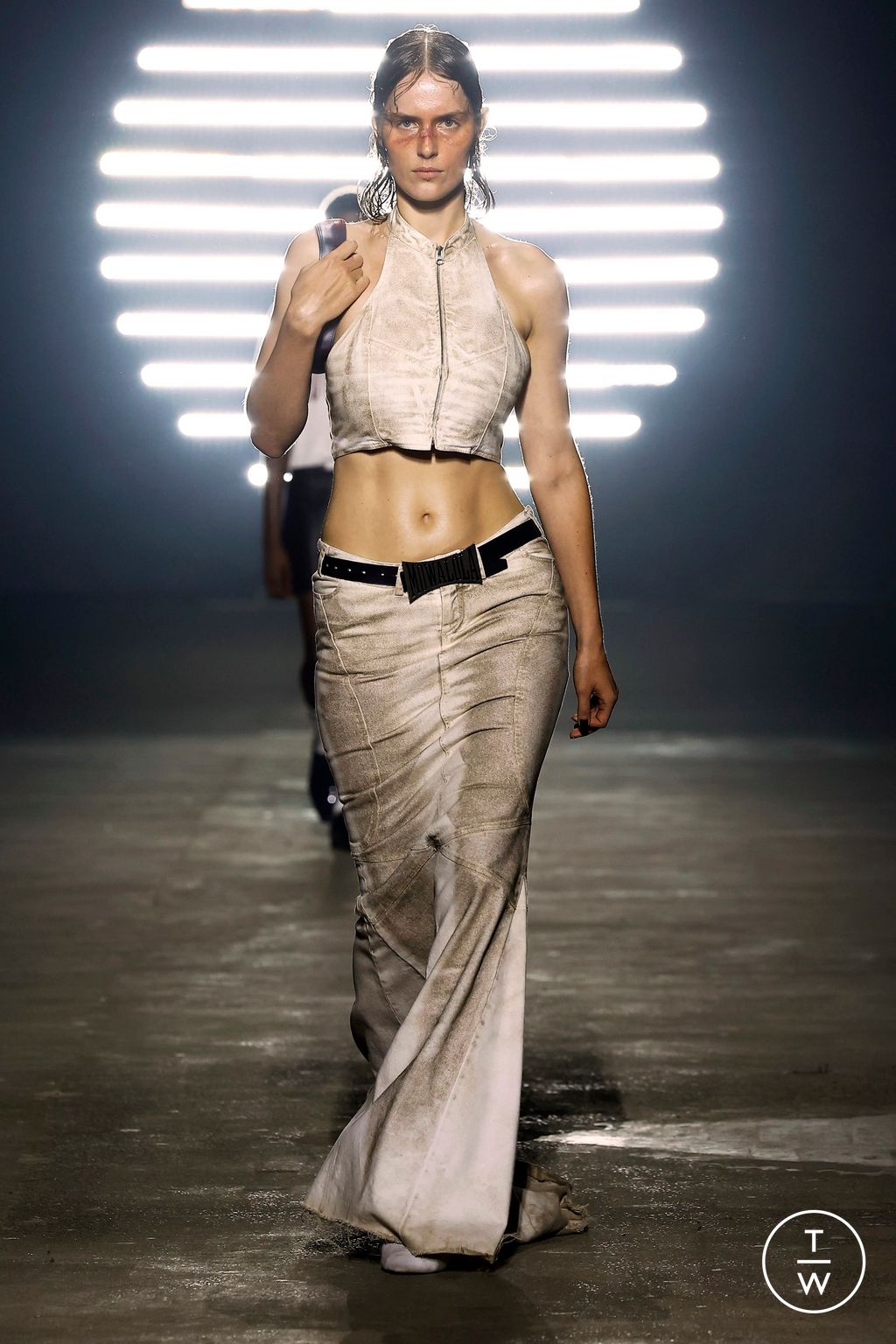 Fashion Week London Spring/Summer 2024 look 10 from the MOWALOLA collection womenswear