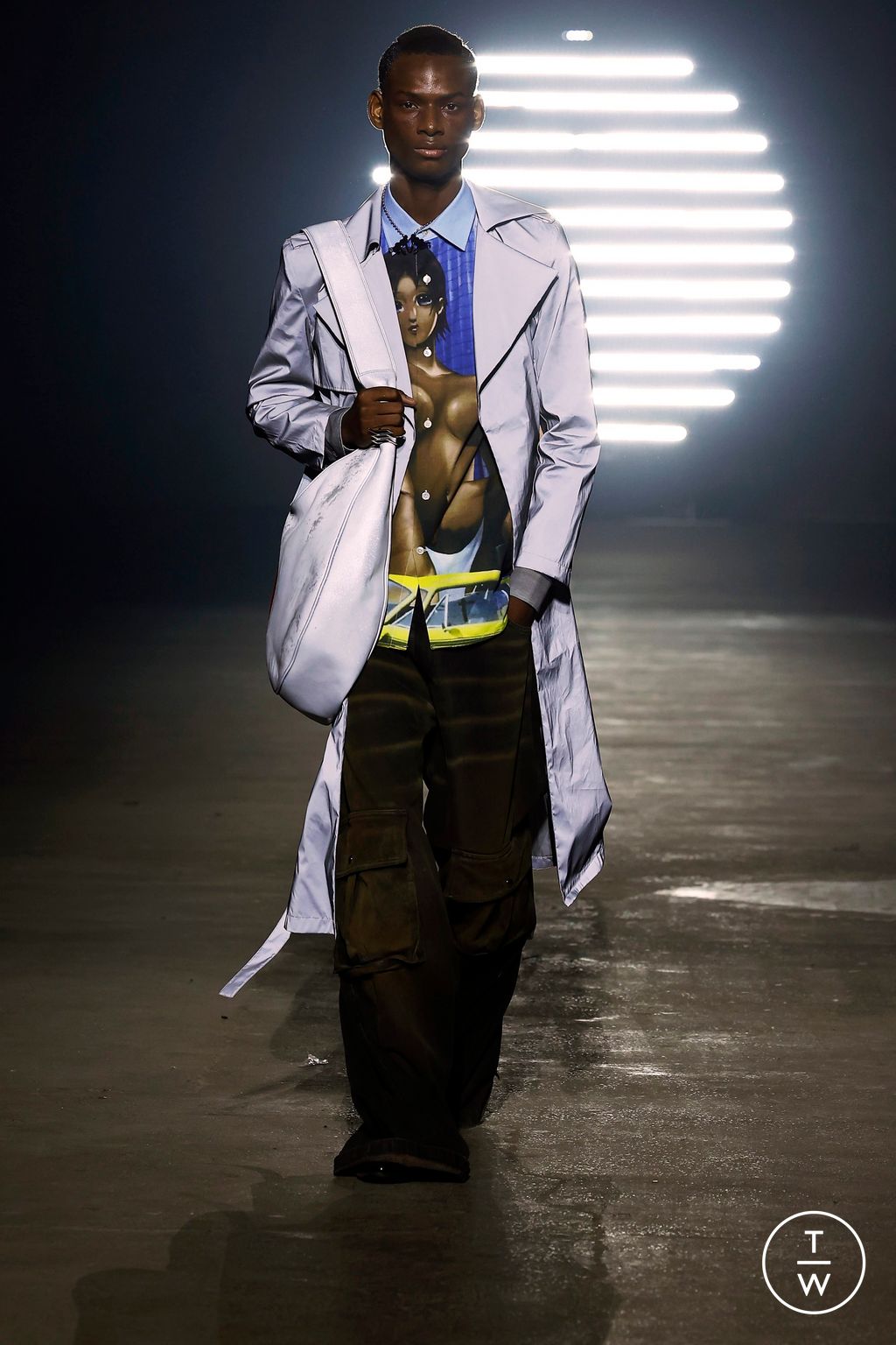 Fashion Week London Spring/Summer 2024 look 15 from the MOWALOLA collection womenswear