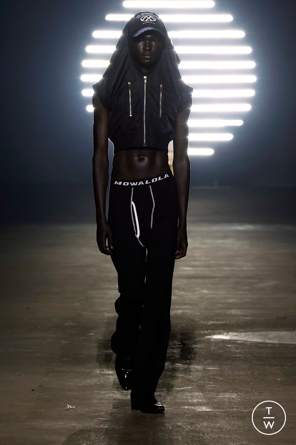 Fashion Week London Spring/Summer 2024 look 20 from the MOWALOLA collection womenswear