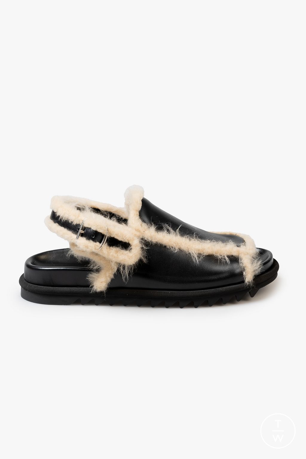 Fashion Week Paris Fall/Winter 2024 look 61 from the Dries Van Noten collection menswear accessories