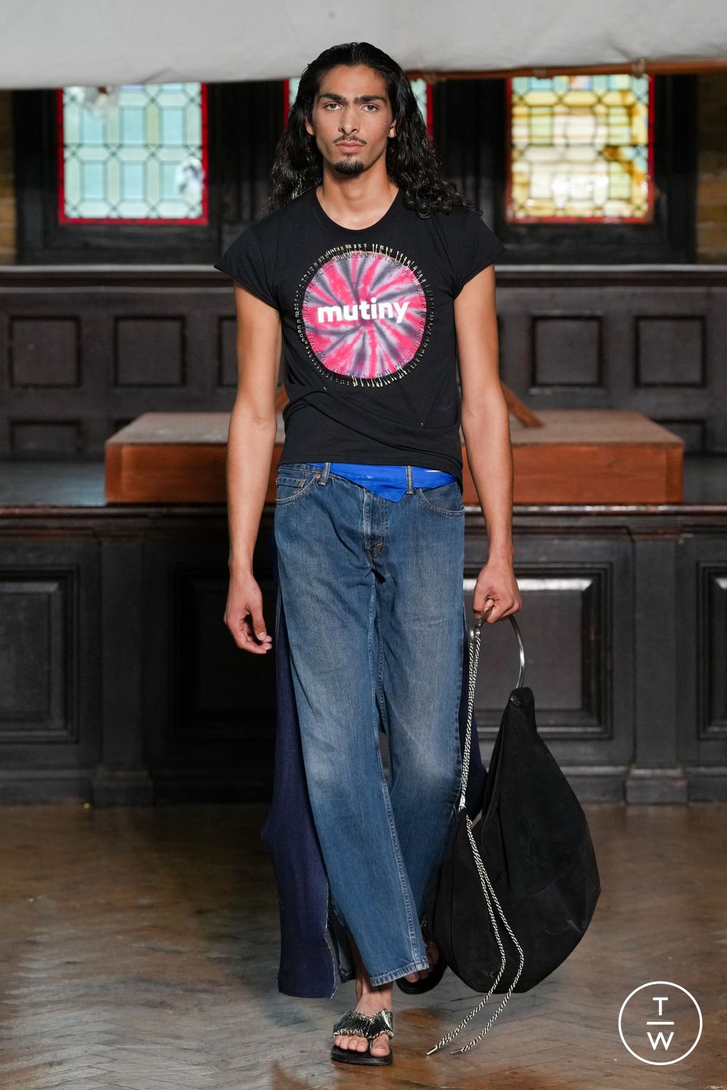 Fashion Week London Spring/Summer 2024 look 16 from the Jawara Alleyne collection 女装