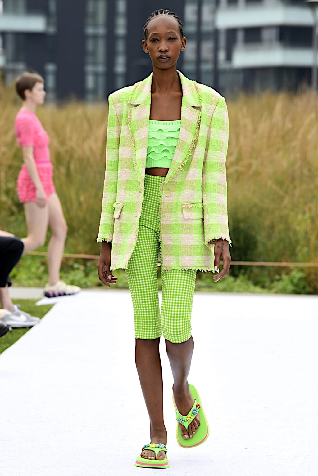 Fashion Week Milan Spring/Summer 2022 look 5 de la collection MSGM womenswear
