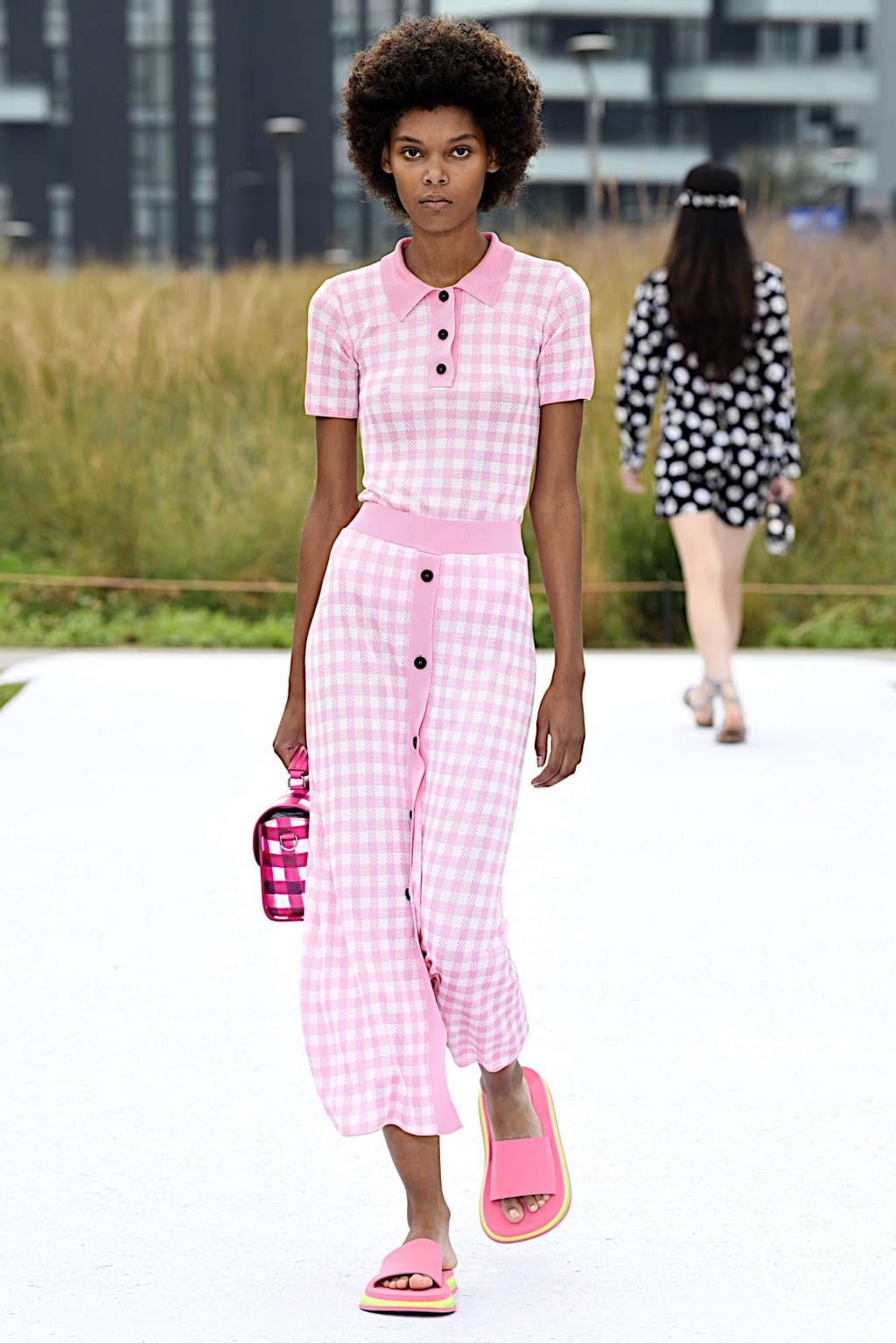 Fashion Week Milan Spring/Summer 2022 look 18 from the MSGM collection 女装