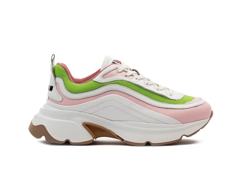 Fashion Week Milan Fall/Winter 2021 look 16 from the MSGM collection womenswear accessories