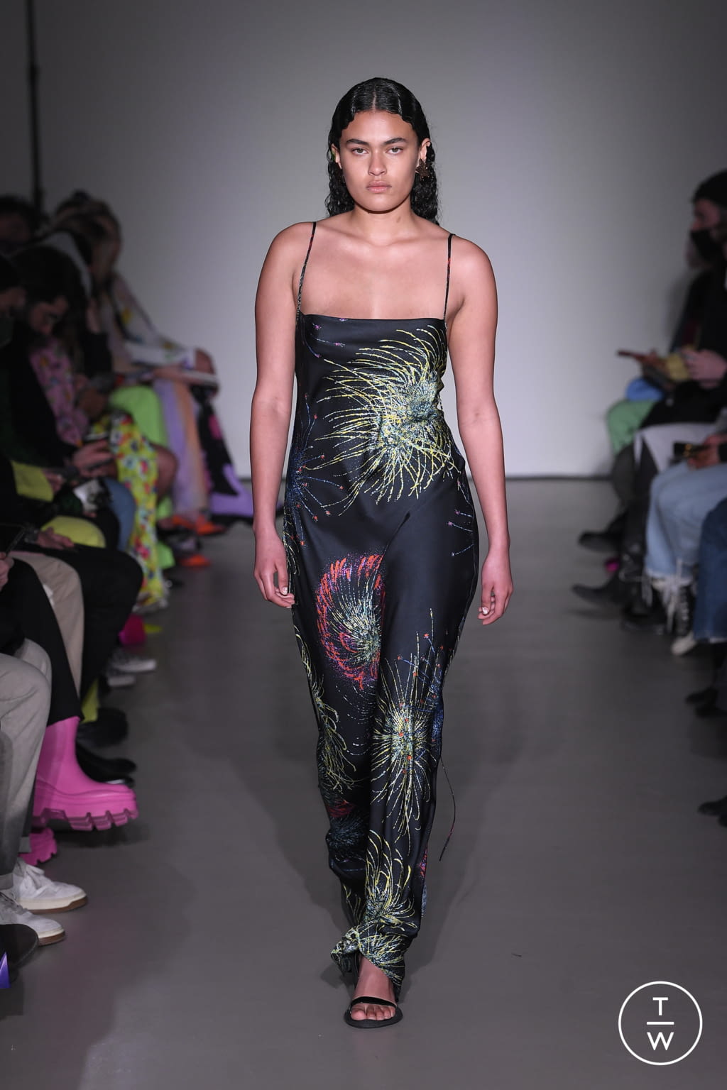 Fashion Week Milan Fall/Winter 2022 look 24 de la collection MSGM womenswear